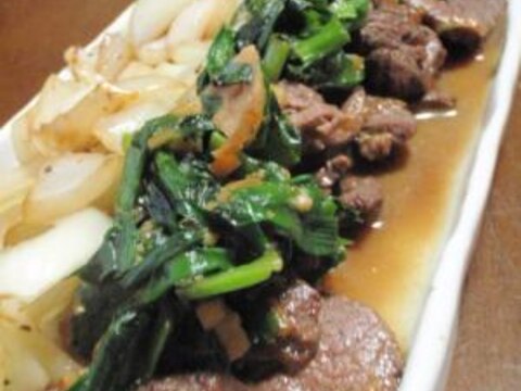 シカ肉バター醤油焼き　ニラと玉ねぎ添え